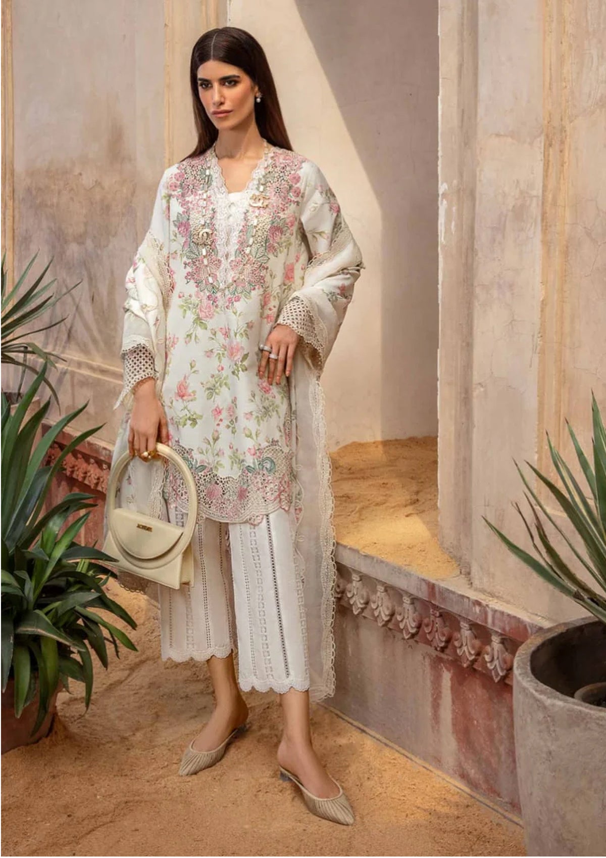 Crimson Embroidered Lawn 3 Piece Unstitched Collection