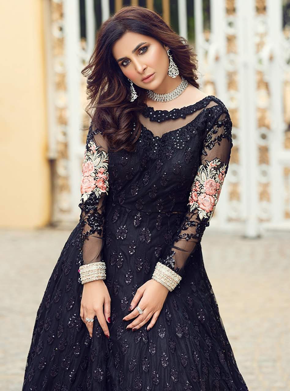 Zainab Chottani Luxury Net Embroidered with Handwork 3 Piece Unstitched