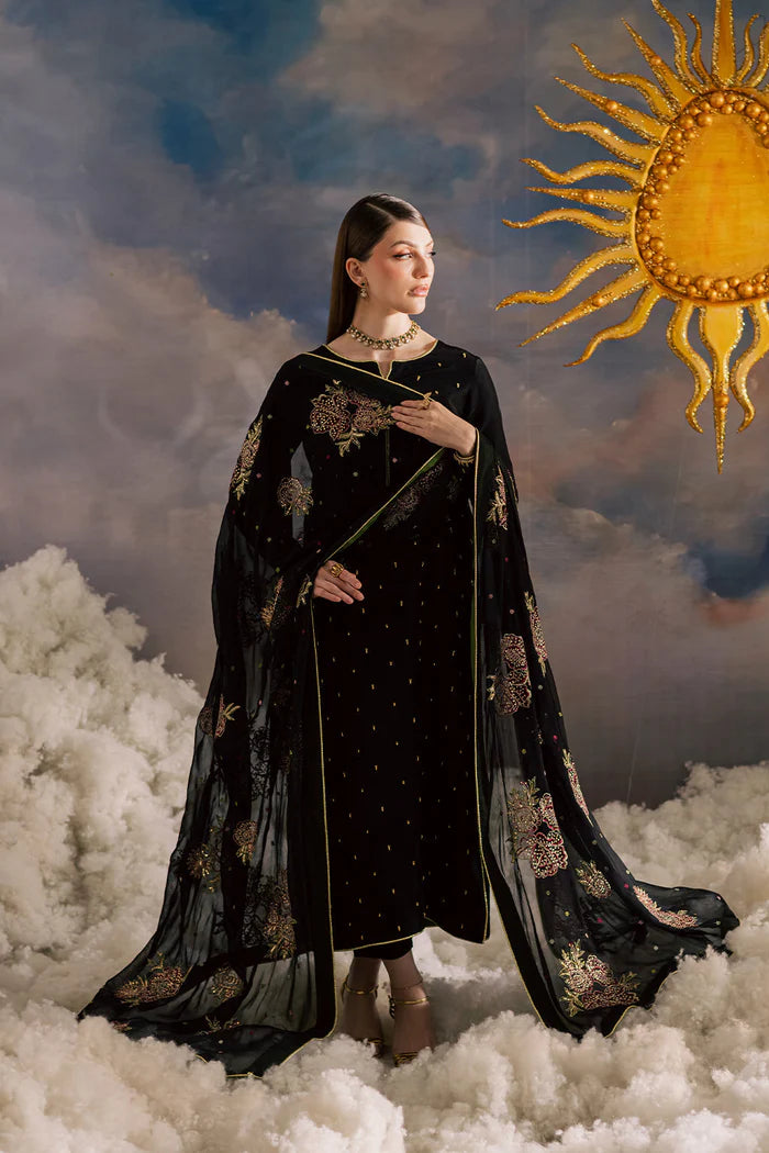 Vaniya Chiffon Formal Collection Embroidered 3piece Unstitched / Stitched