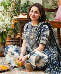 Sapphire Luxury Lawn Embroidery Digital Printed 3 Piece Unstitch