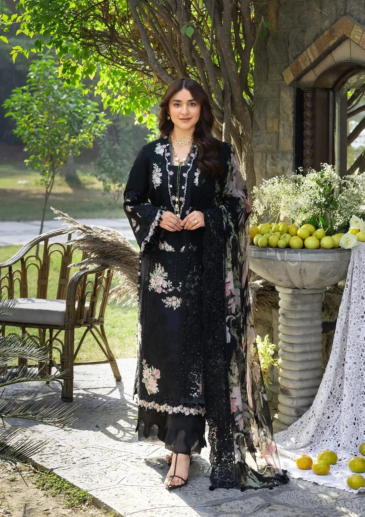 Elaf Summer Collection Lawn Embroidery 3Piece Unstitched / Stitched