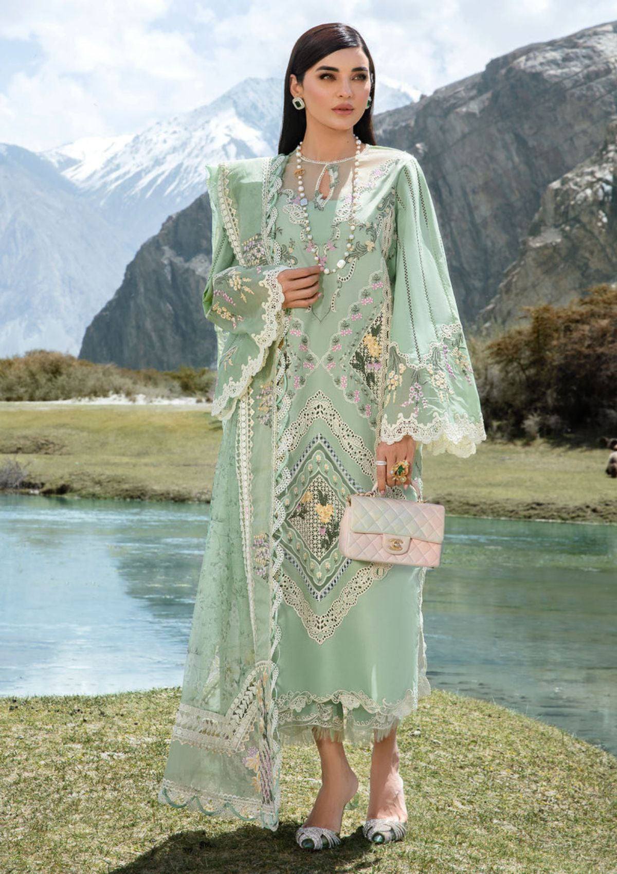 Crimson Embroiderey Lawn Collection 3 Piece Unstitched