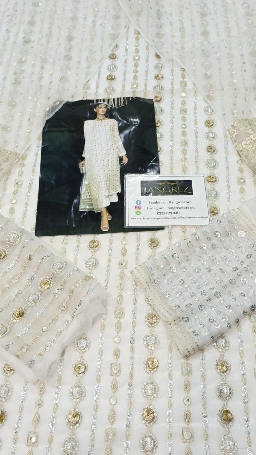 Charizma White Formal Chiffon Collection Handmade Embroidered 3 piece Rangrez Charizma White Formal Chiffon Collection Handmade Embroidered 3 piece Rangrez