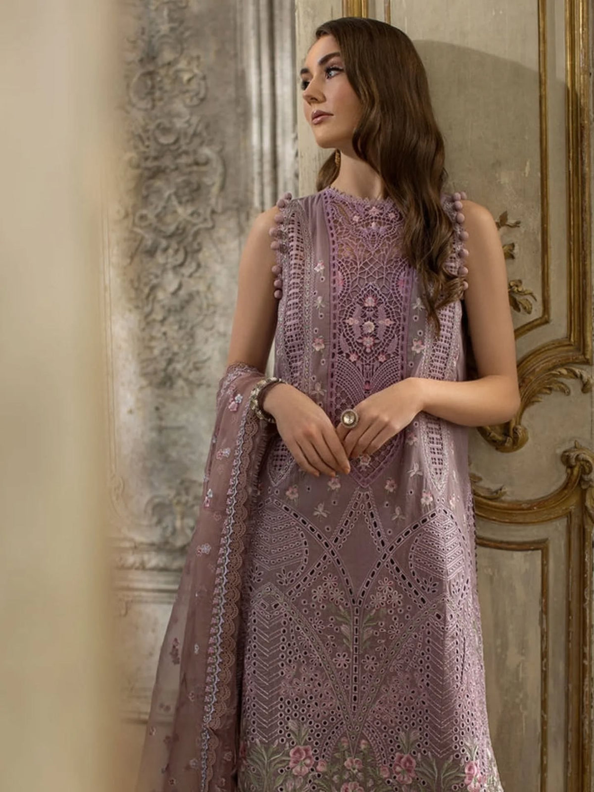 Sobia Nazir Luxury Lawn Embroidery 3 Piece Unstitched