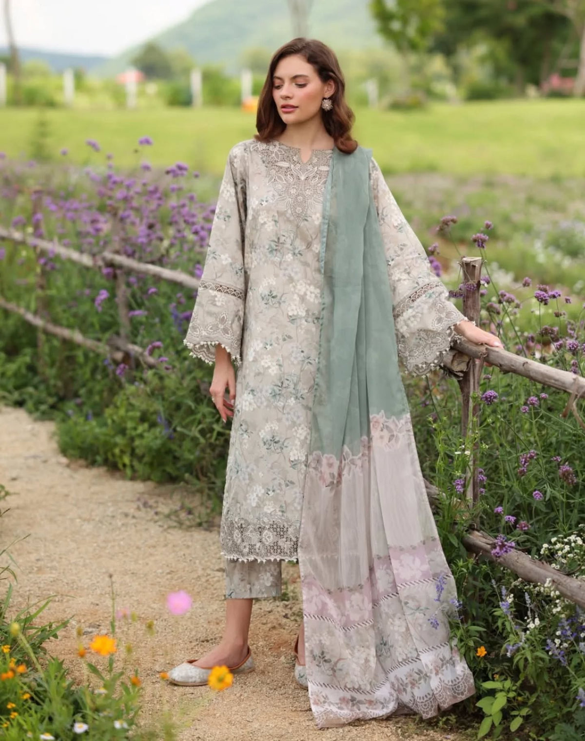 Baroque Digital Printed Lawn Embroidered Collection 3Piece Unstitched