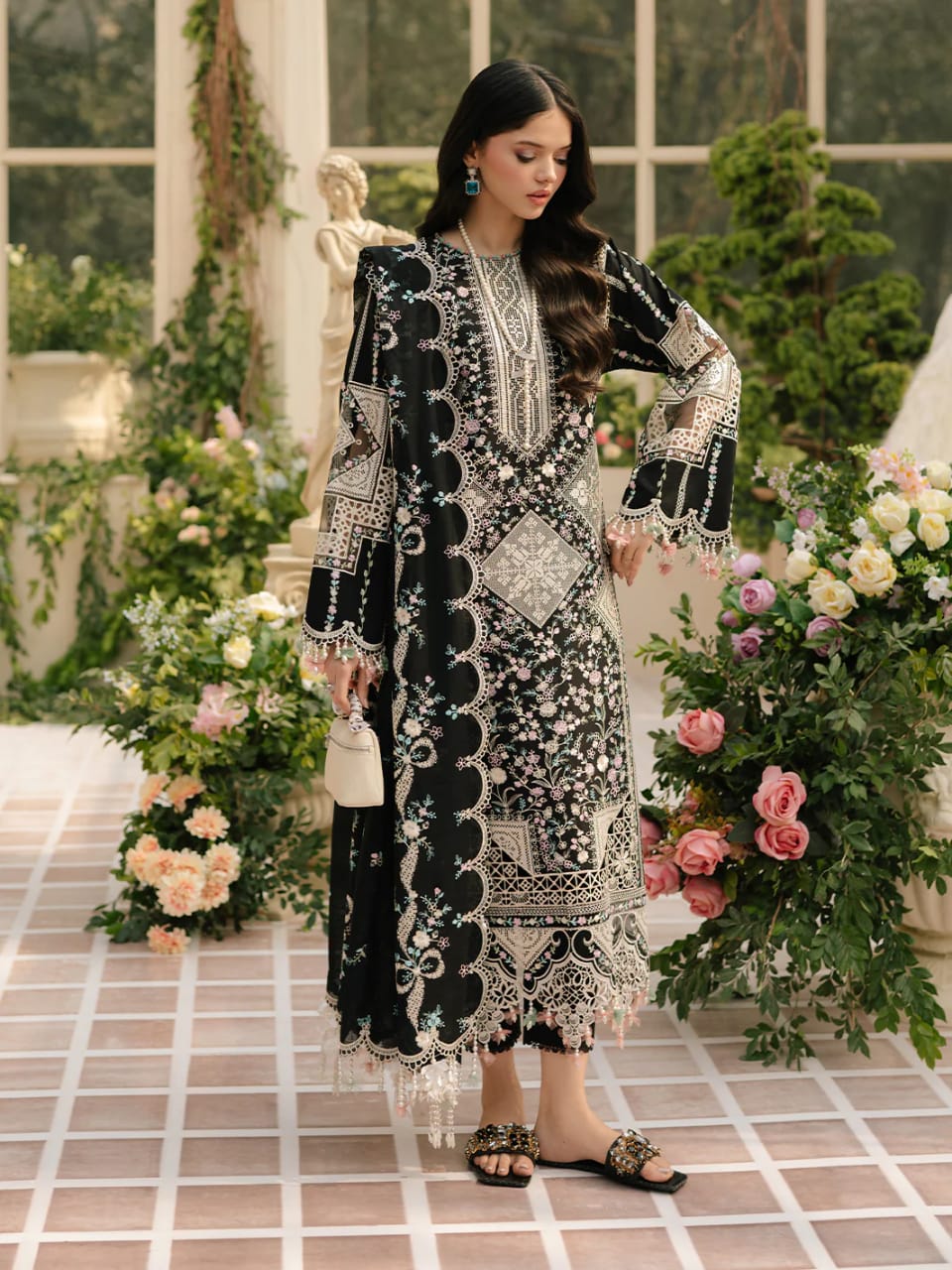 Bin Ilyas Luxury Lawn Embroidered Dress 3Piece Unstithced