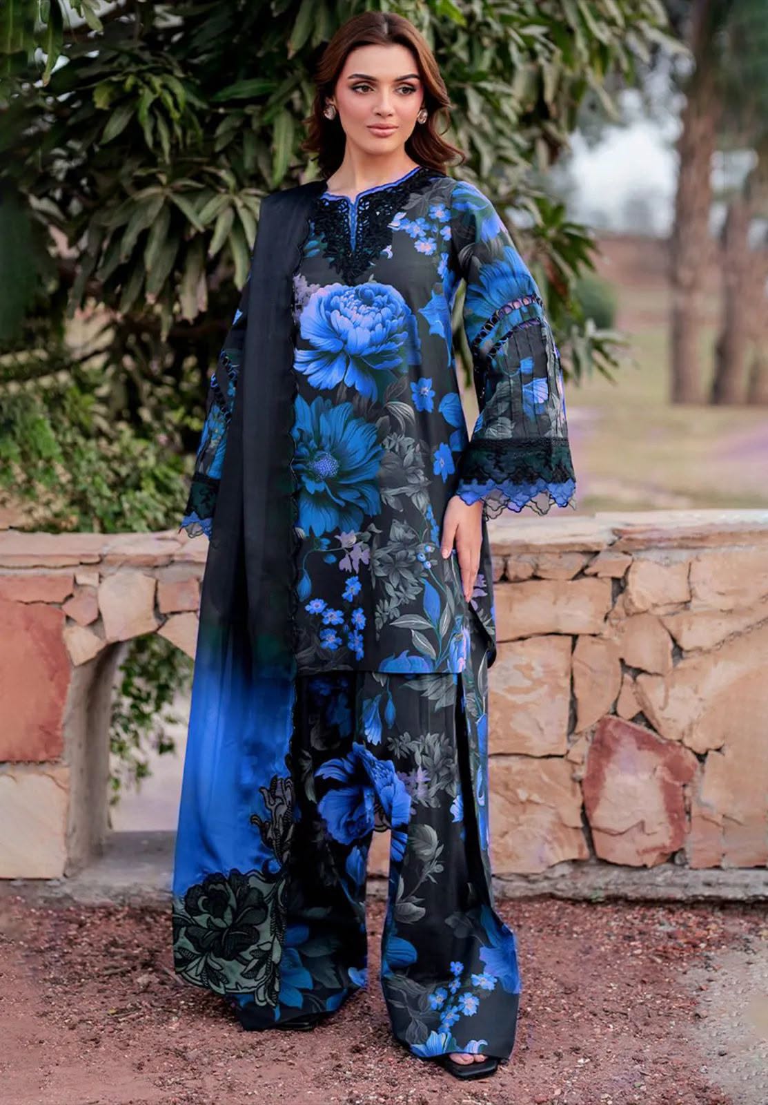 Iznik Printed Embroidered Lawn 3 Piece Unstitched / Stitched
