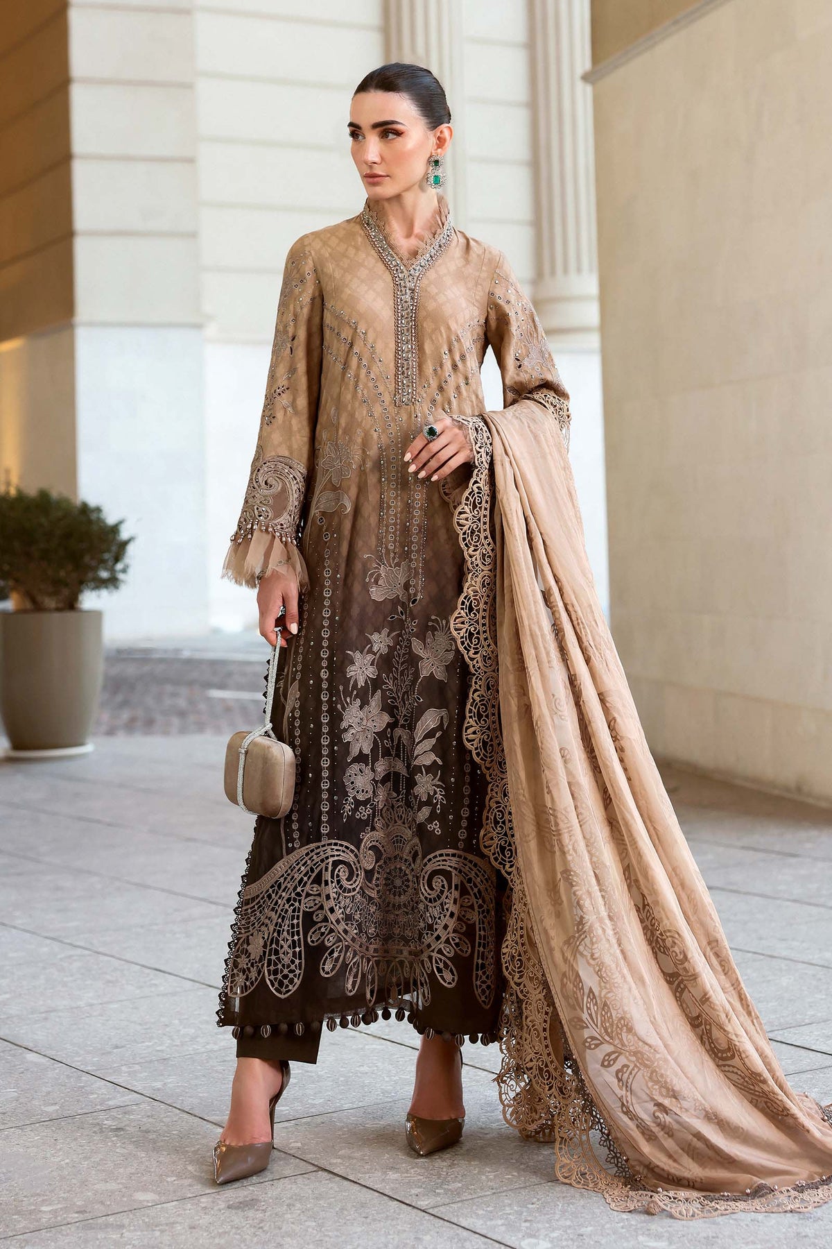 Maria B Luxury Lawn Embroidered 3 piece Unstitched / Stitched