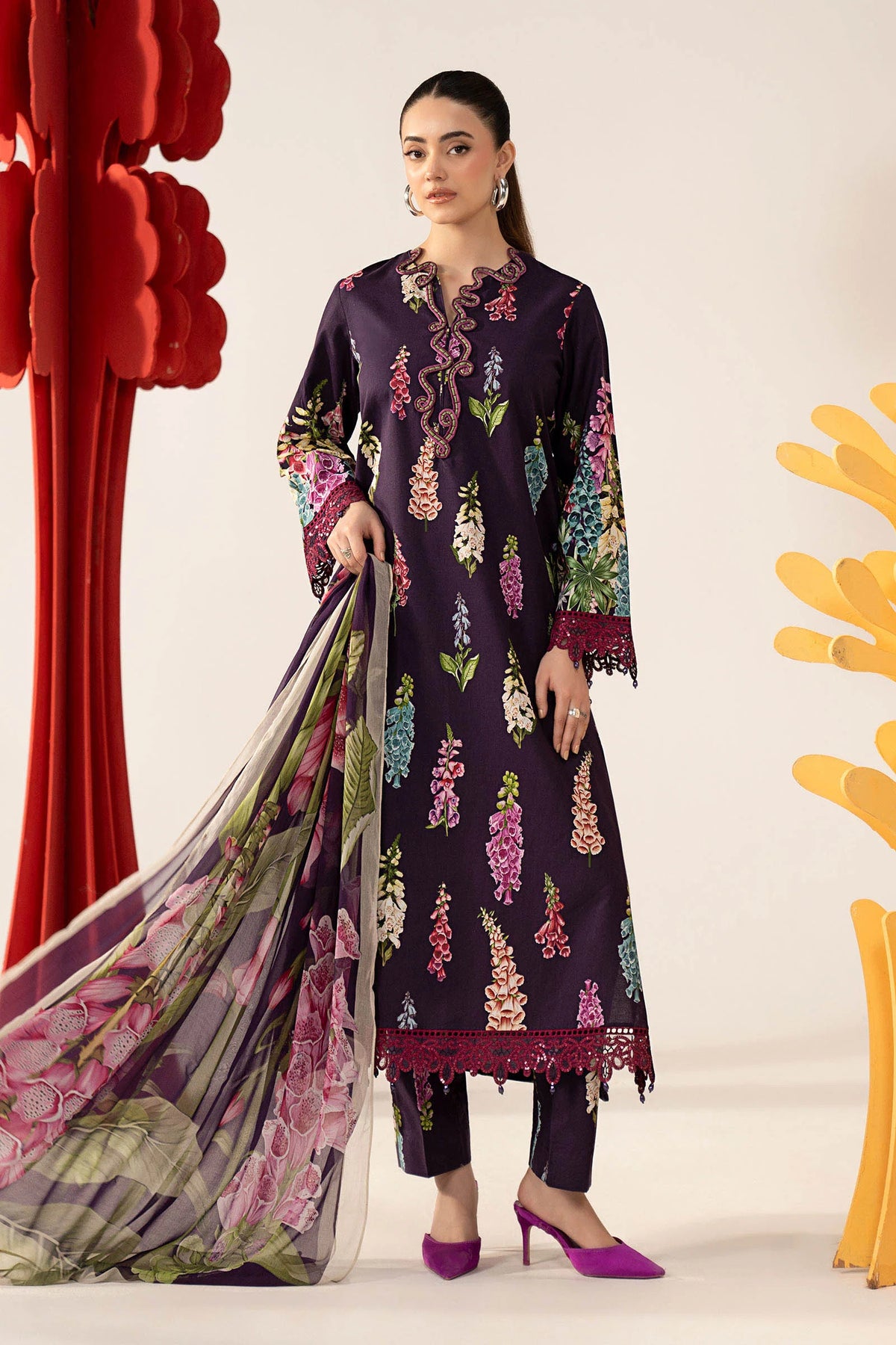 Maria B Luxury Lawn Embroidered 3 piece Unstitched / Stitched