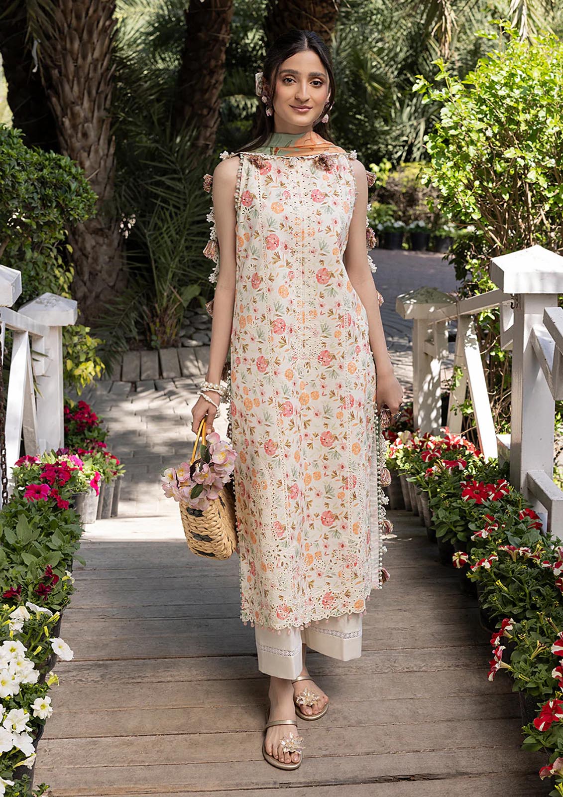 Izel Lawn Collection 3 piece Unstitched