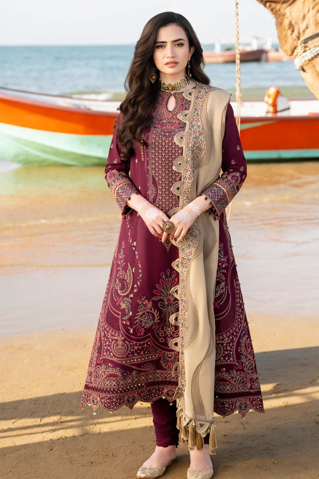 Jazmin Embroidered Lawn 3 Piece Unstitched