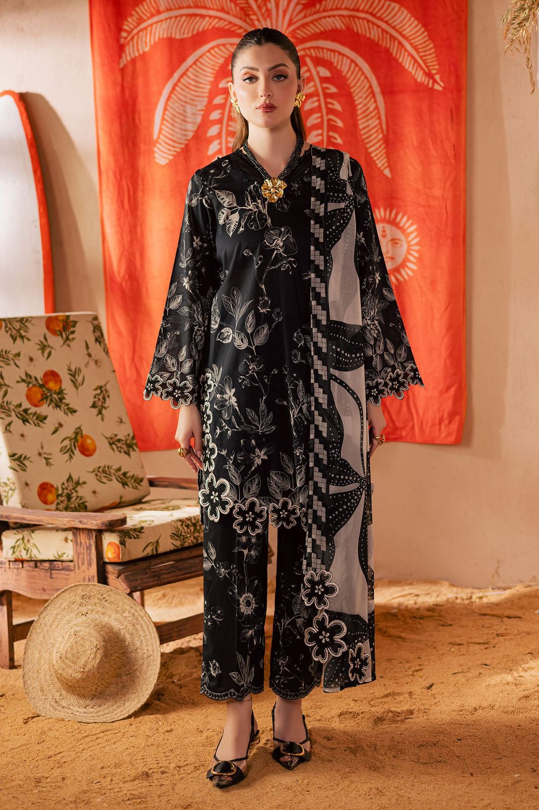 Nureh Printed Lawn Collection 3 piece Unstitched / Stitched