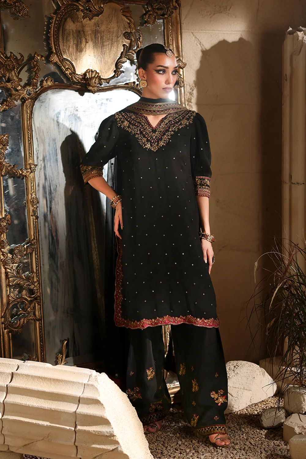 Azure Luxury Chiffon Embroidered 3 Piece Unstitched / Stitched