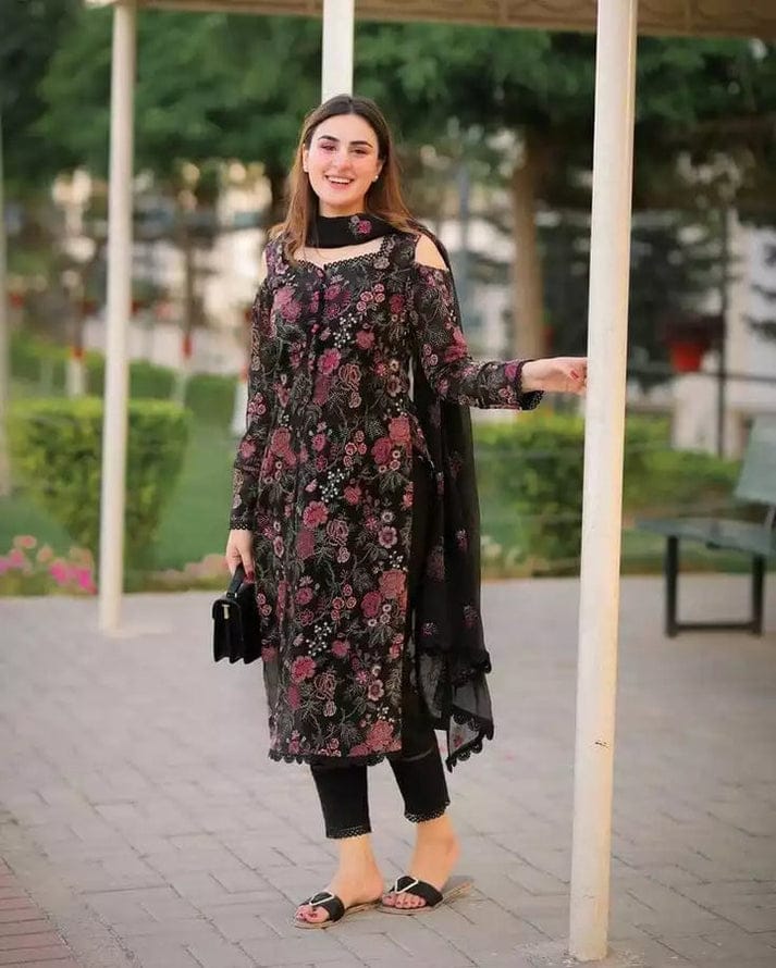 Bareeze Luxury Lawn Emb Collection 3Piece Unstitched / Stitched