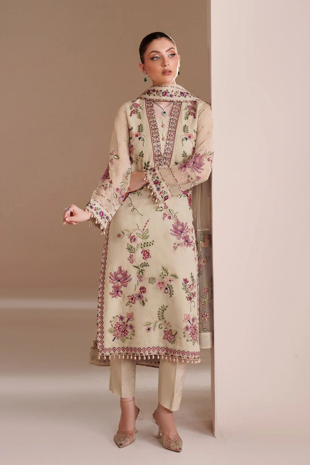 Alizeh Chiffon Embroidered & Hand Embellished 3 piece Unsitched / Stitched