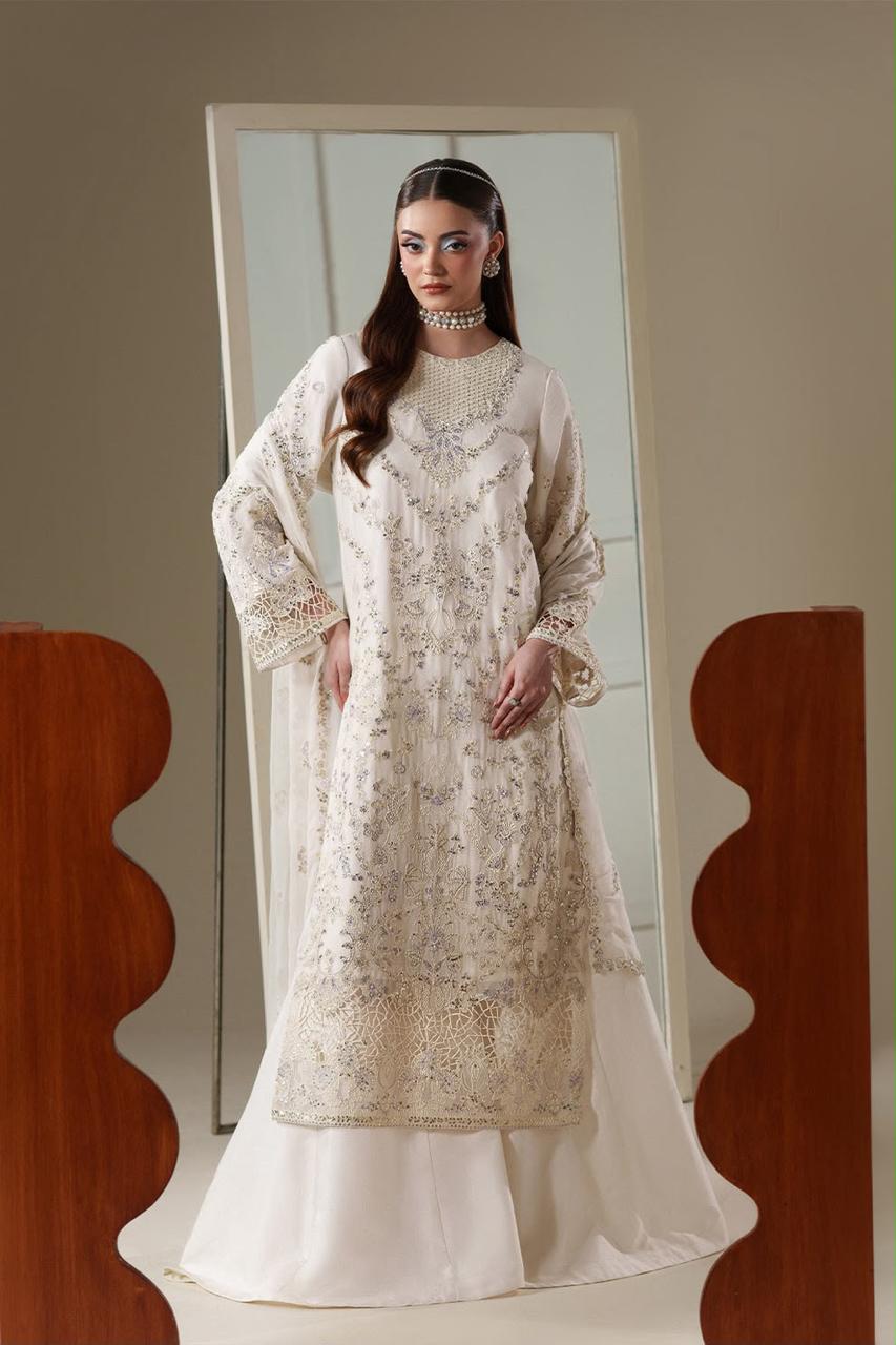 Emaan Adeel Chiffon Embroidered 3 piece Unstitched / Stitched