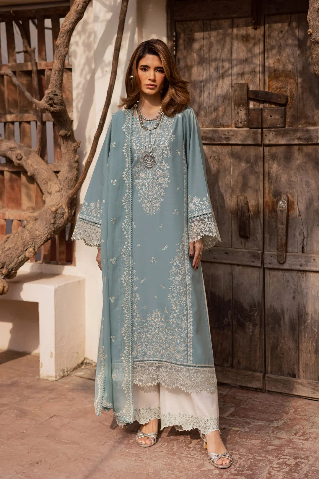 Batik Lawn Full Embroidery Collection 3 Piece Unstitched / Stitched